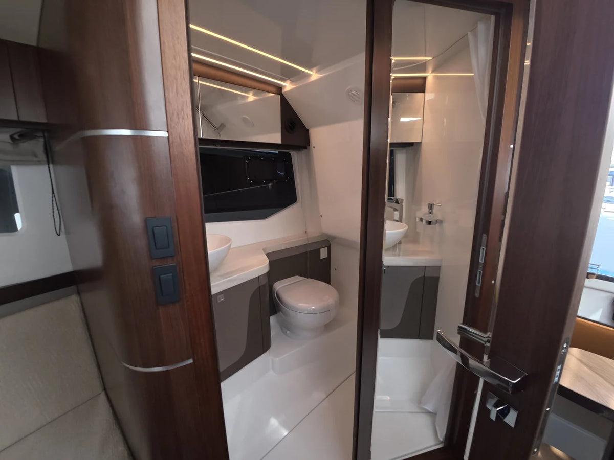 2027 Galeon 335 GTO 33.0 feet, Somers Point, New Jersey #23