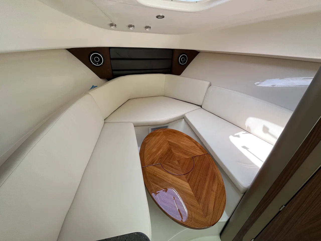 2027 Boston Whaler 285 Conquest 28.0 feet, Wakefield, RI #24