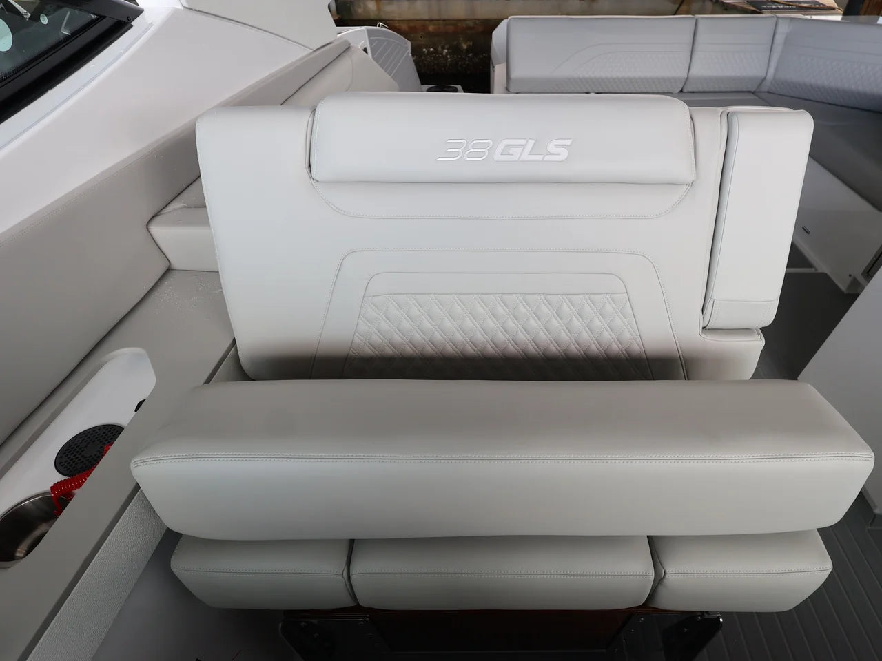 2026 Cruisers Yachts 38 GLS Outboard 38.0 feet, Naples, Florida #27