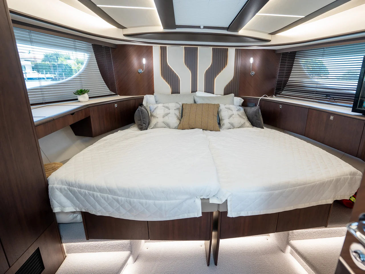 2025 Galeon 450 HTC 45.0 feet, Miami, FL #33