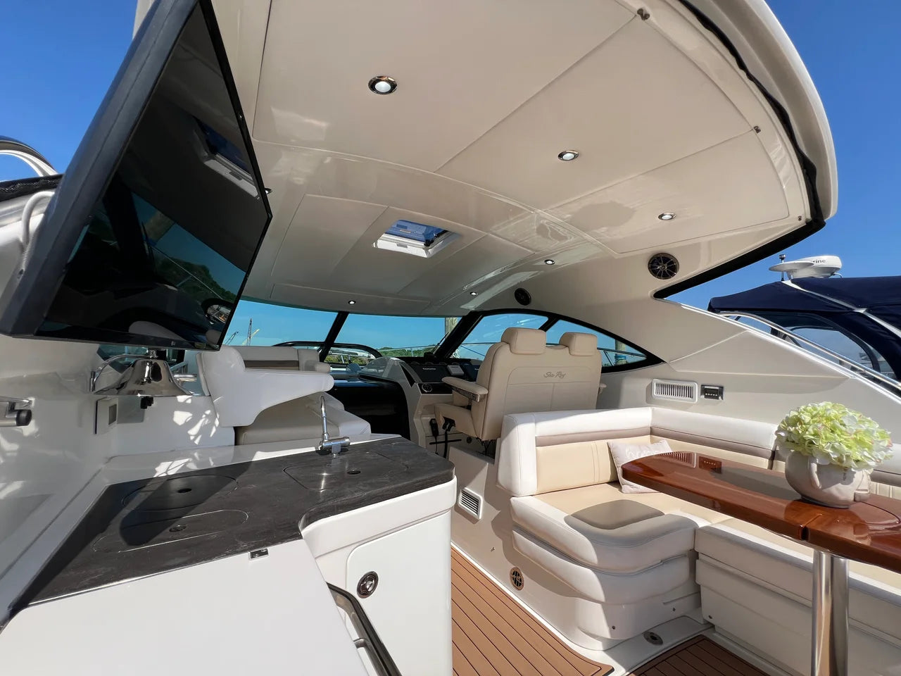 2015 Sea Ray 410 Sundancer 41.0 feet, Huntington, NY #24