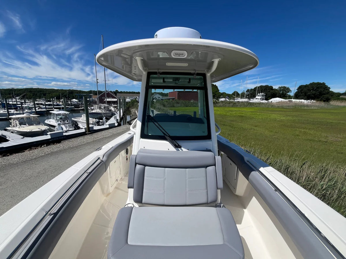 2026 Boston Whaler 250 Outrage 25.0 feet, Westbrook, Connecticut #19
