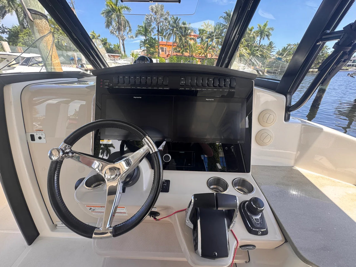 2023 Boston Whaler 350 Realm 35.0 feet, Pompano Beach, Florida #10
