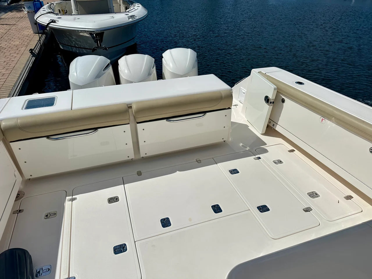 2017 Pursuit OS 385 OFFSHORE 39.0 feet, Fort Myers, Florida #18