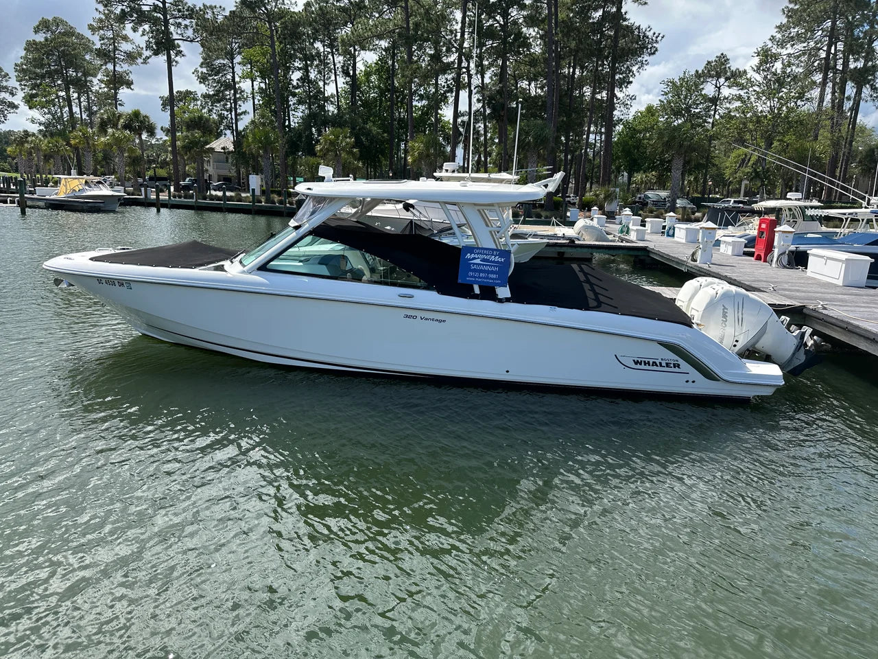 2017 Boston Whaler 320 VANTAGE 32.0 feet, Thunderbolt, GA #34