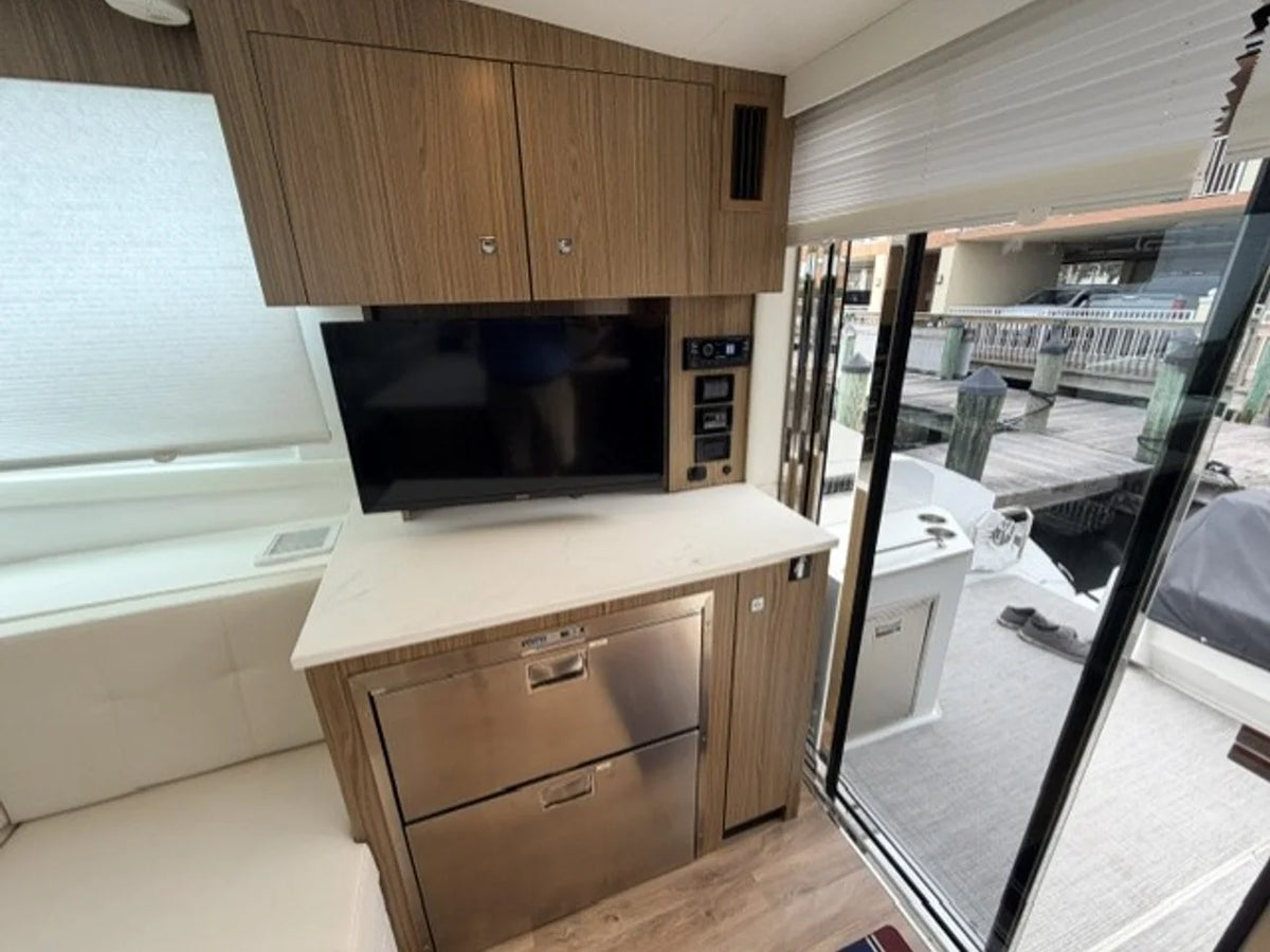 2025 Cruisers Yachts 46 CANTIUS 46.0 feet, Stuart, Florida #13
