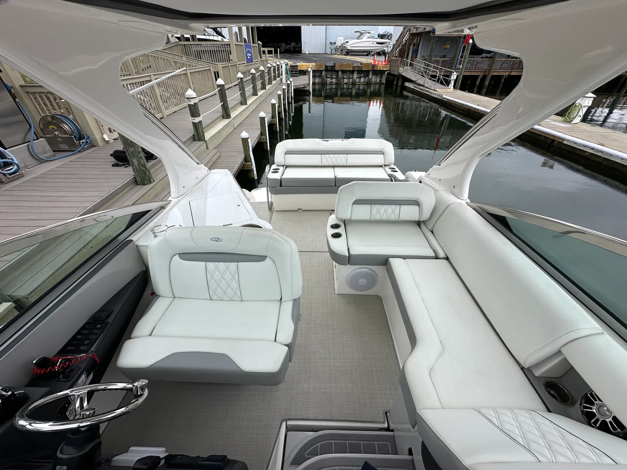 2023 Regal 33 XO 33.0 feet, Pensacola, Florida #8