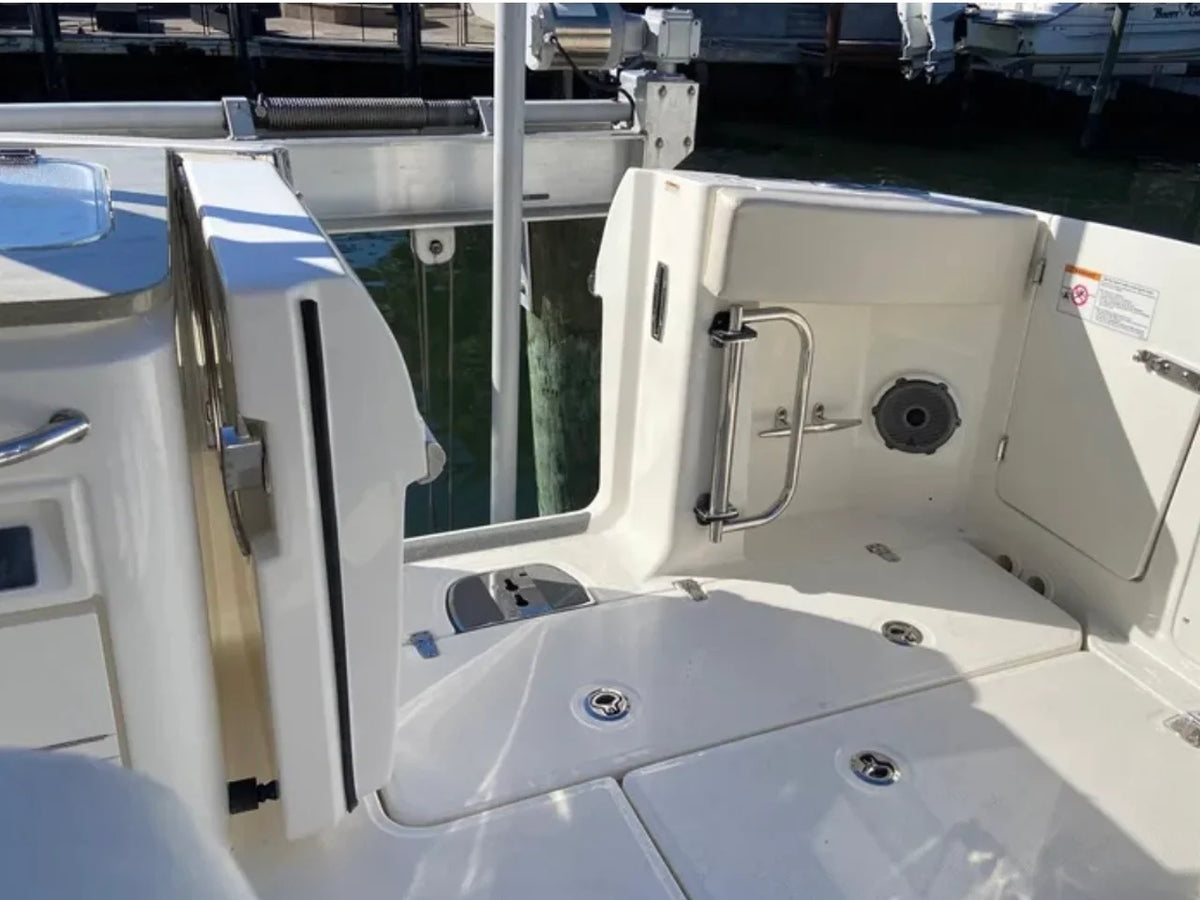 2022 Boston Whaler 320 VANTAGE 32.0 feet, Delray Beach, FL #8