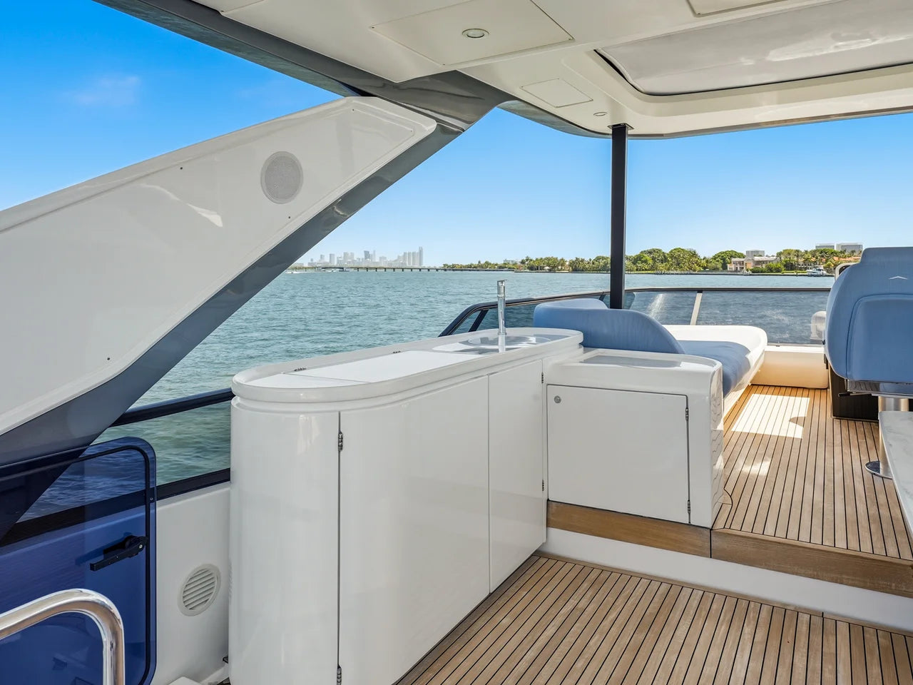 2025 Azimut 68 FLY 68.0 feet, Miami, FL #79