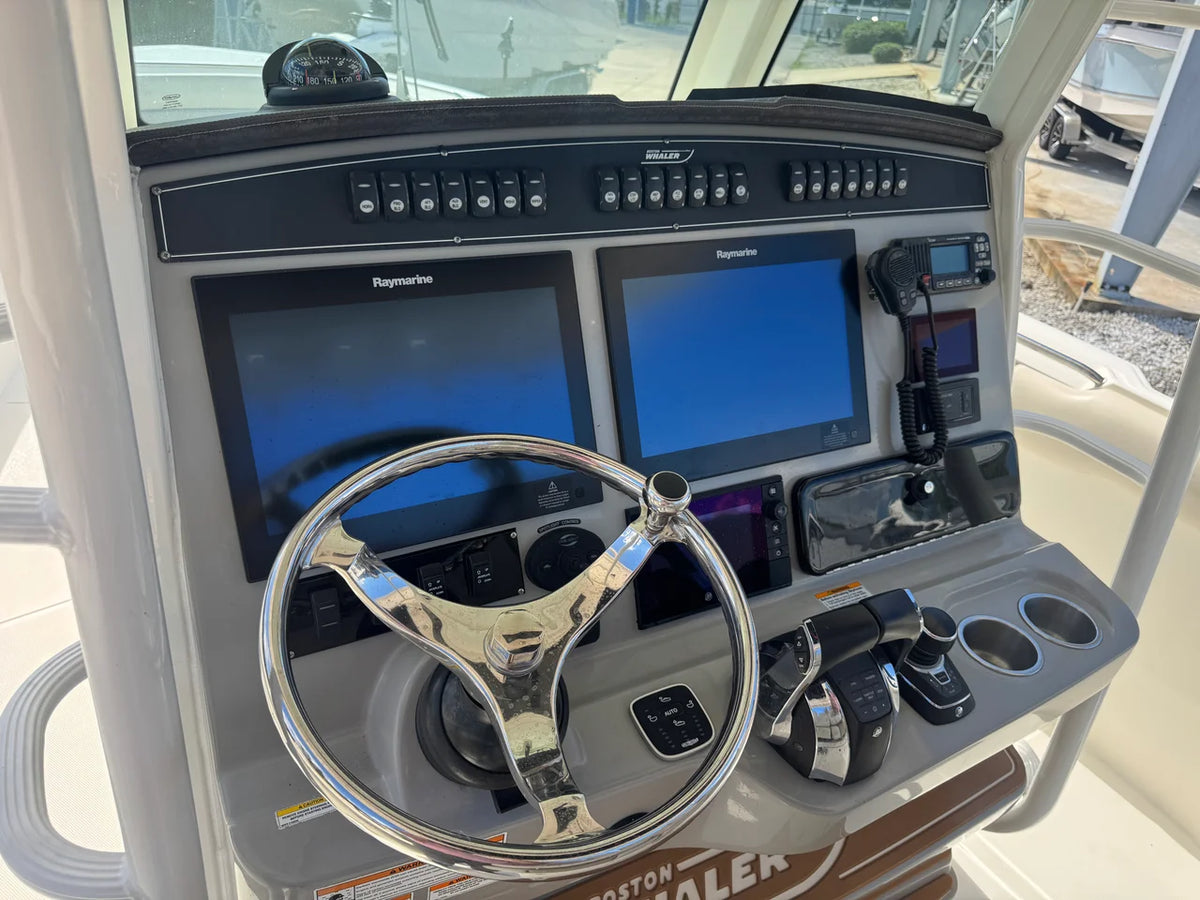 2017 Boston Whaler 33 OR 33.0 feet, Cocoa, Florida #15
