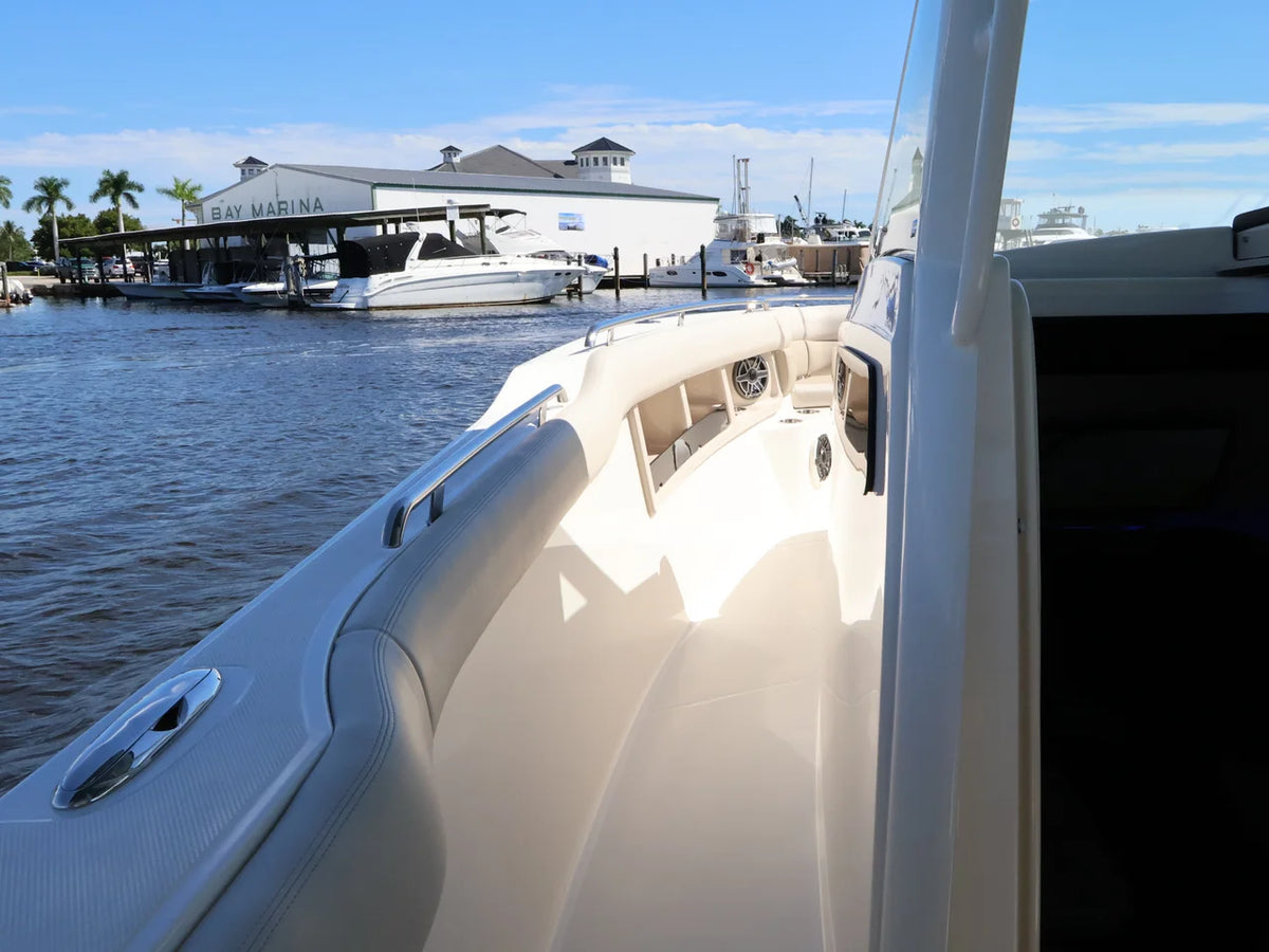 2027 Boston Whaler 350 Realm 35.0 feet, Naples, Florida #49