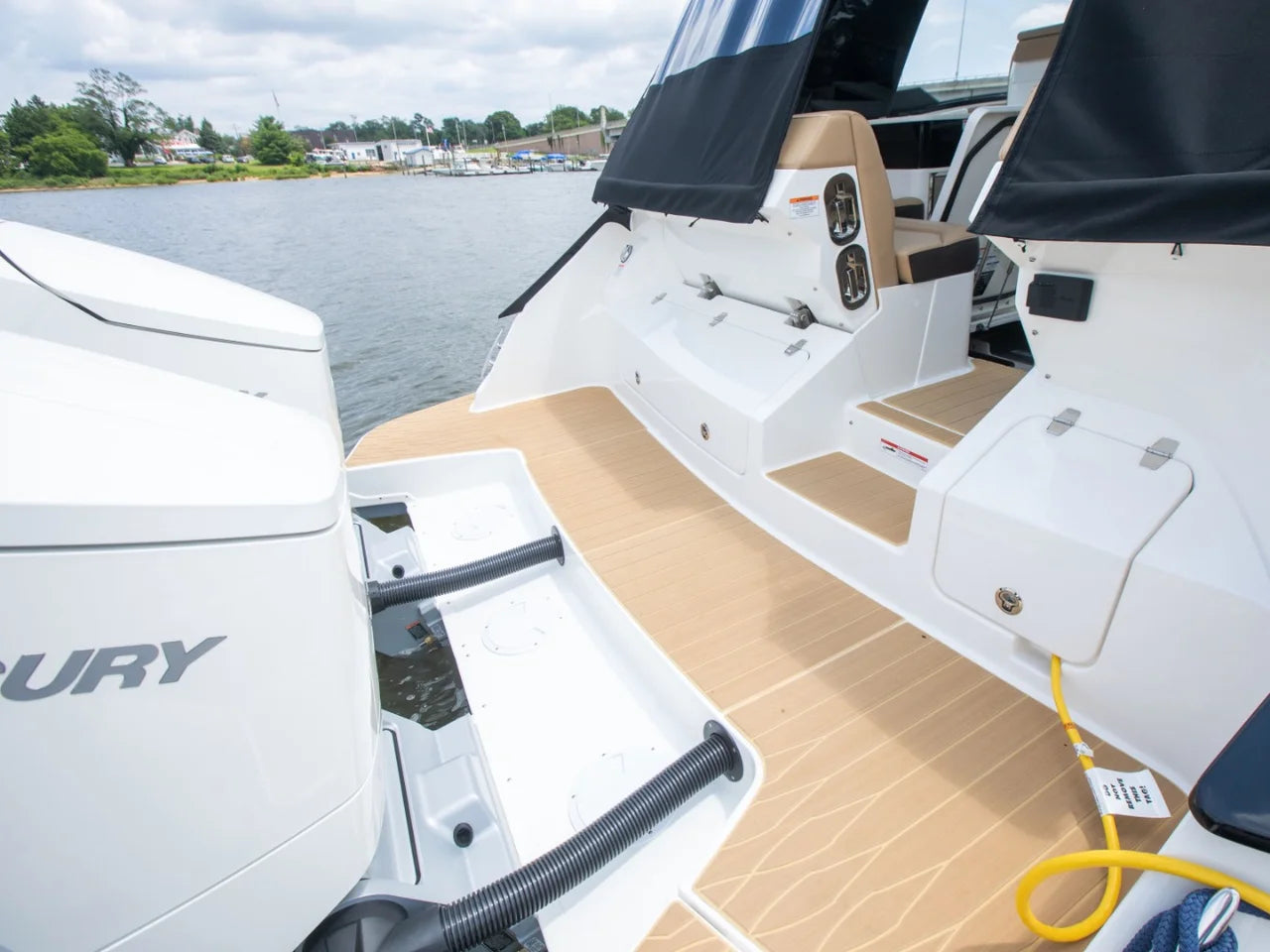 2026 Sea Ray Sundancer 370 Outboard 37.0 feet, Brick Township, New Jersey #17