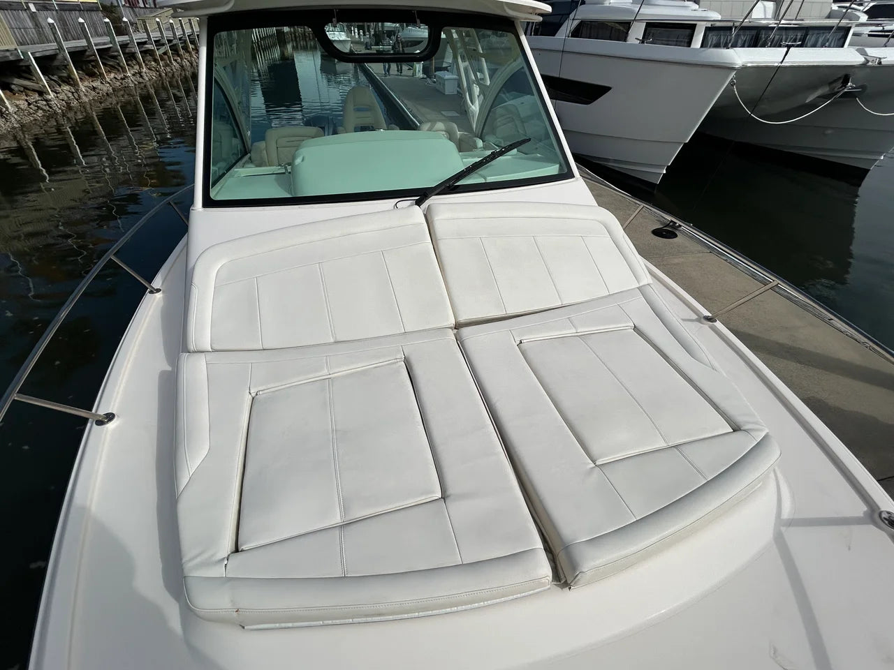 2021 Grady-White Express 330 33.0 feet, Pensacola, Florida #42
