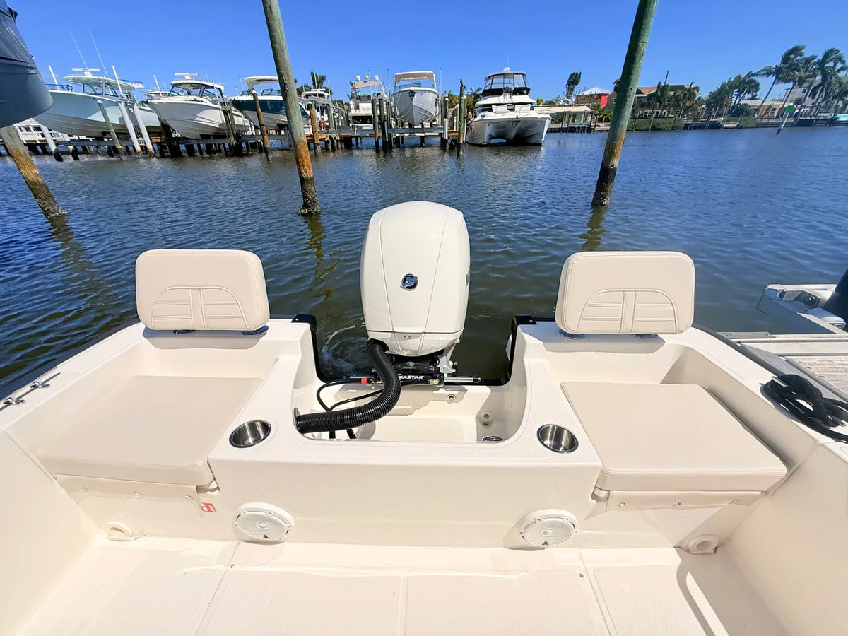 2027 Boston Whaler 190 Montauk 19.0 feet, St Petersburg, FL #20