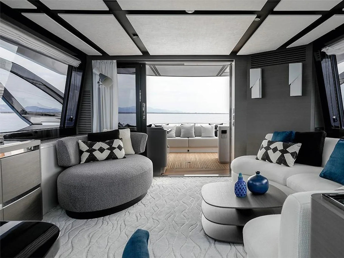 2027 Azimut S8 80.0 feet, Inuvik, Northwest Territories #11