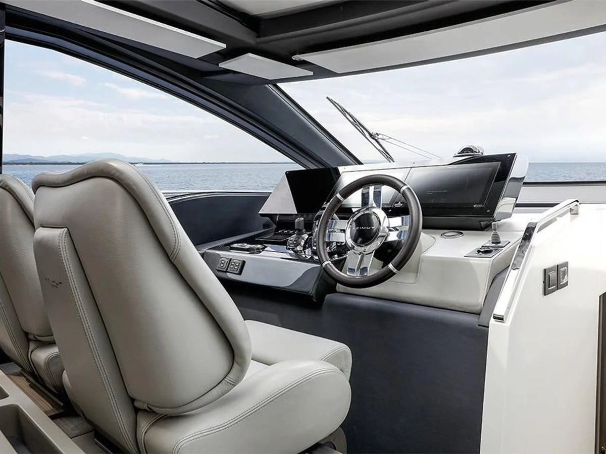 2027 Azimut S8 80.0 feet, Inuvik, Northwest Territories #12