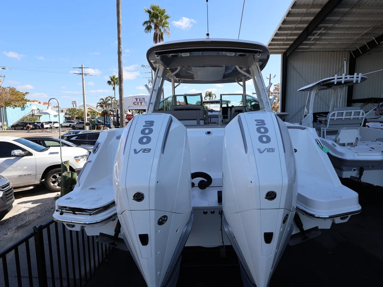 2026 Boston Whaler 330 Vantage 33.0 feet, Naples, Florida #7