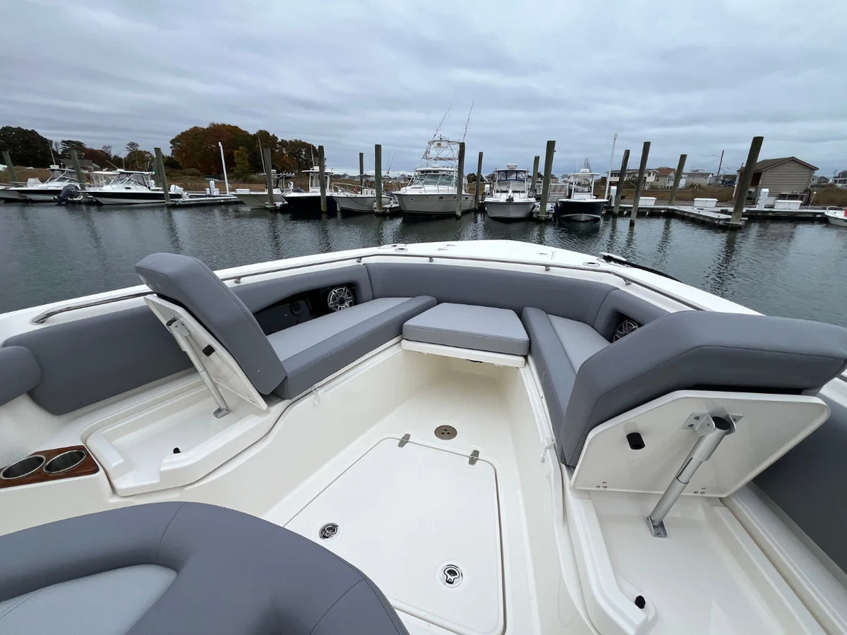 2026 Boston Whaler 360 Outrage 36.0 feet, Westbrook, Connecticut #45