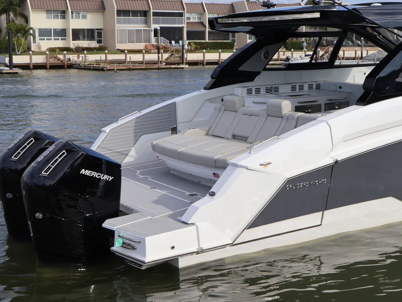 2026 Cruisers Yachts 42 GLS Outboard 42.0 feet, Naples, Florida #8