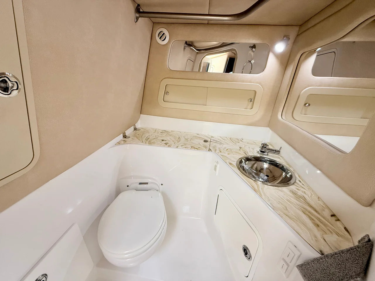 2020 Nor-Tech 550 SPORT CENTER CONSOLE 55.0 feet, Fort Myers, FL #58