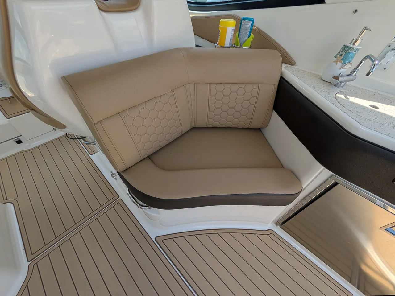 2019 Sea Ray 320 SUNDANCER 32.0 feet, Chesapeake City, MD #15