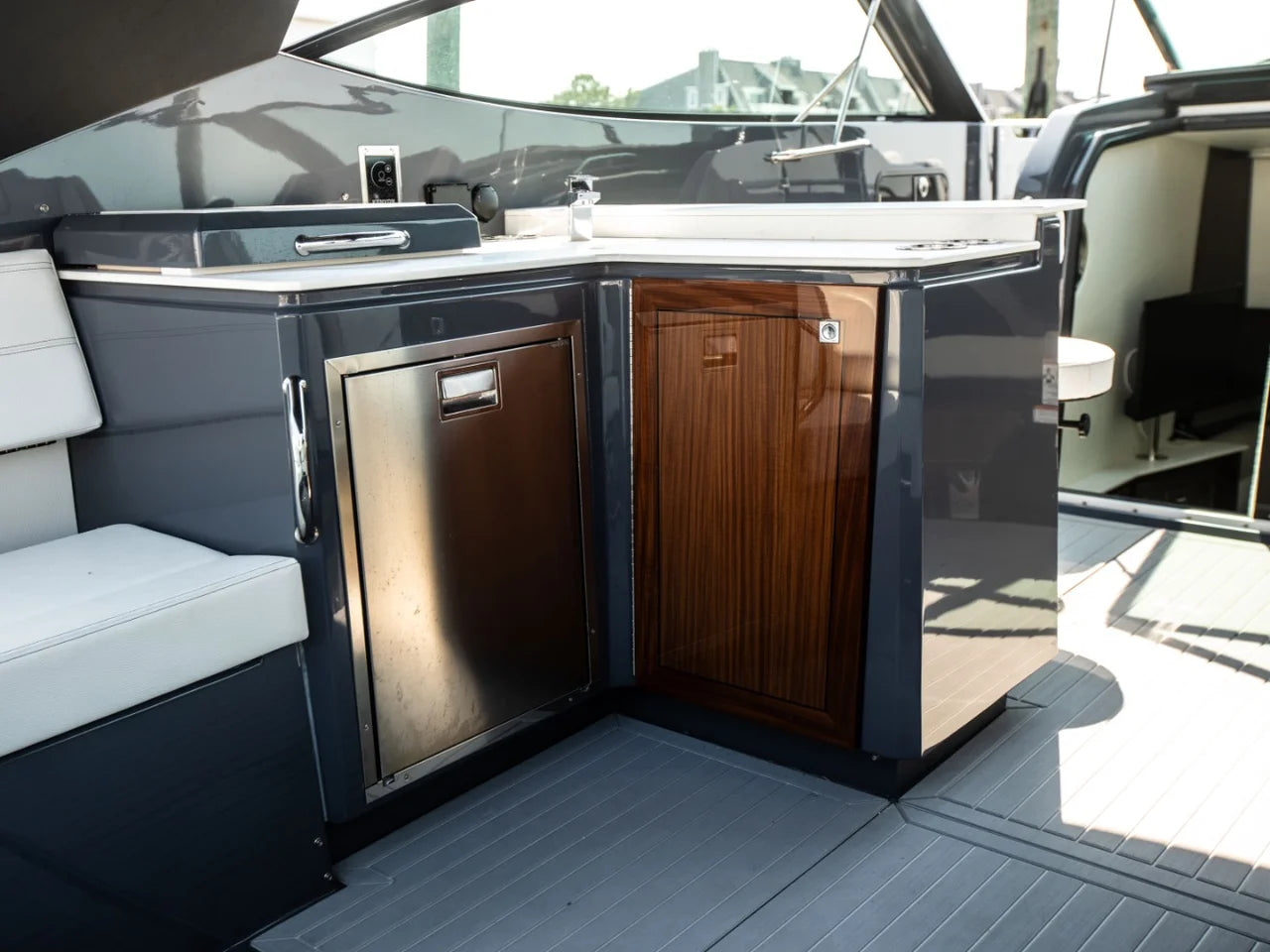 2024 Cruisers Yachts 38 GLS-OB SB 38.0 feet, Clearwater, Florida #22