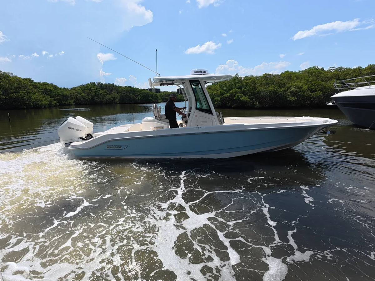 2027 Boston Whaler 280 Dauntless 28.0 feet, Clearwater, Florida #1