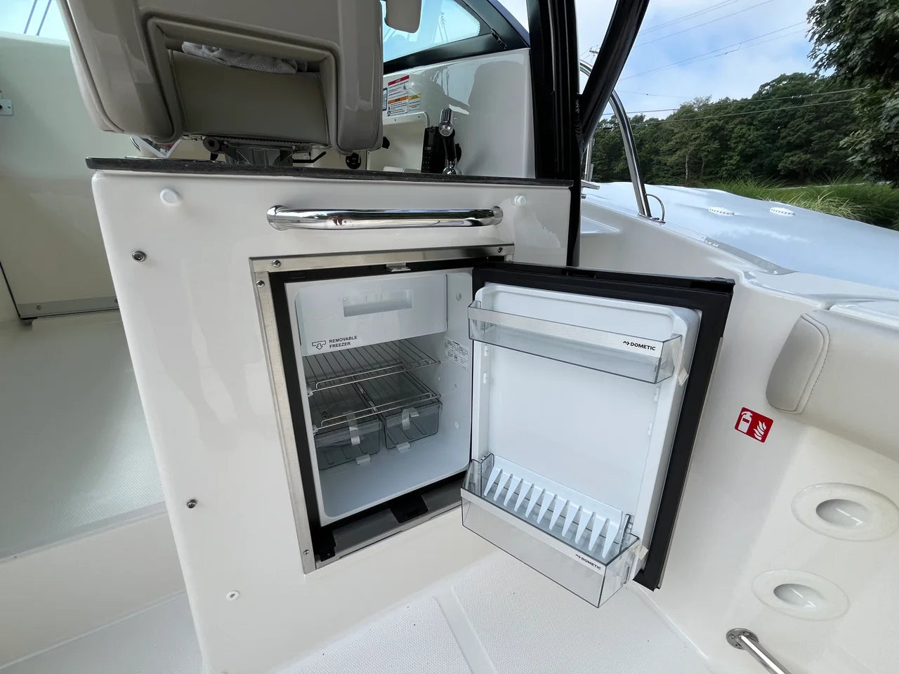 2027 Boston Whaler 285 Conquest 28.0 feet, Wakefield, RI #11