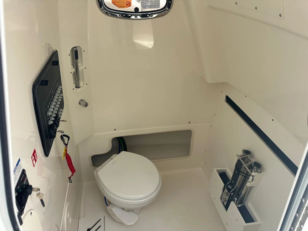 2026 Boston Whaler 280 Outrage 28.0 feet, Key Largo, FL #21