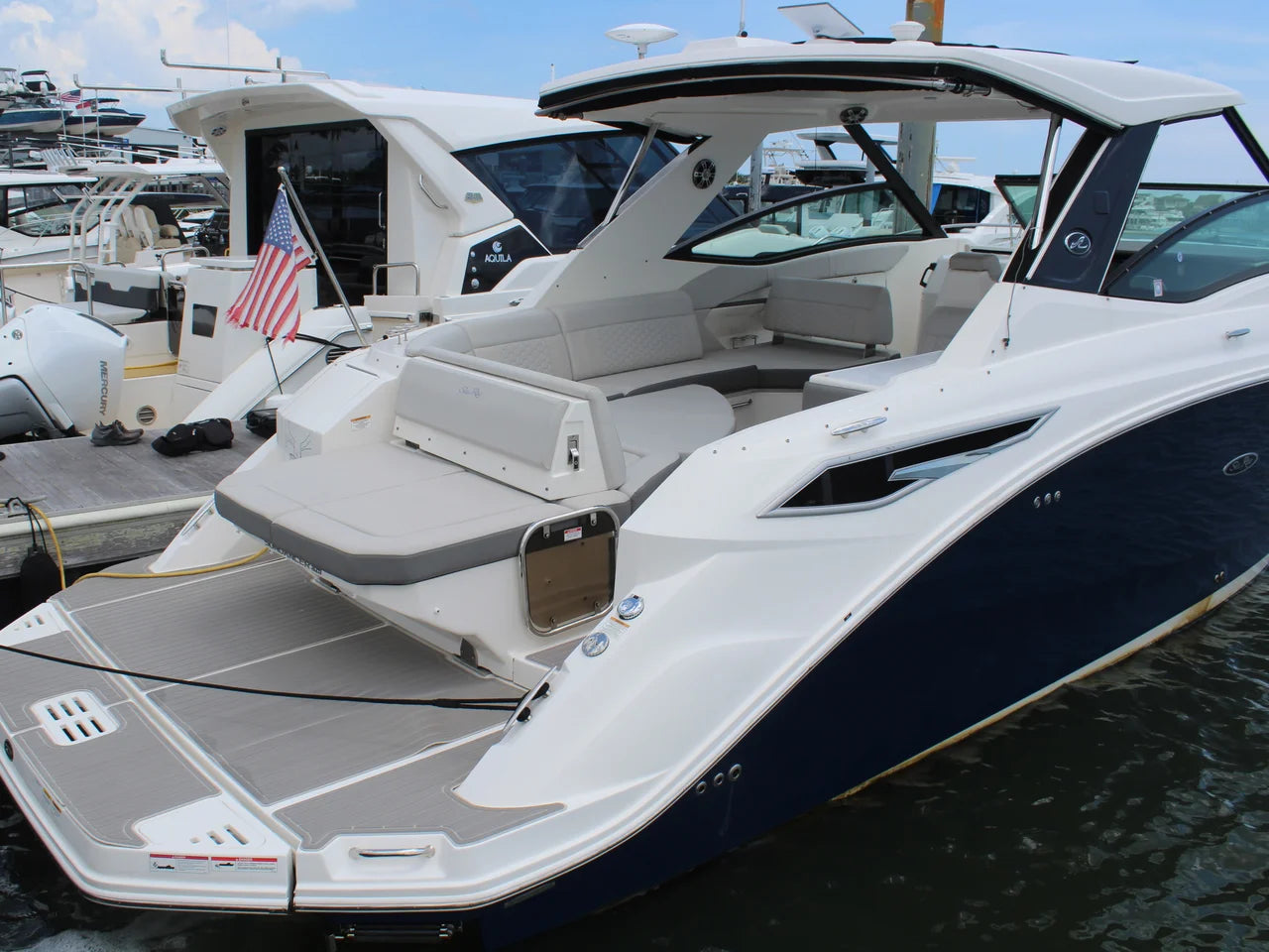 2023 Sea Ray 320 SUNDANCER 32.0 feet, Carolina Beach, NC #9
