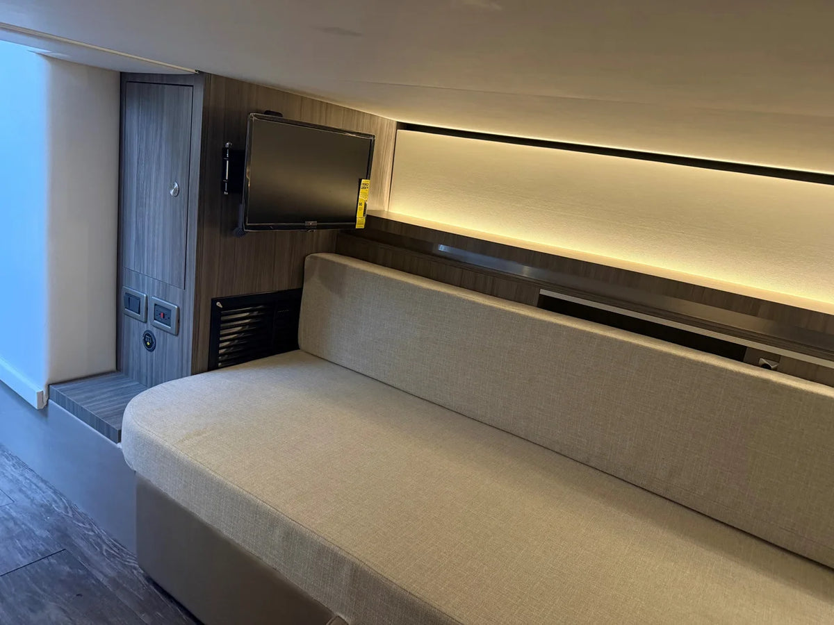 2024 Sea Ray 320 SUNDANCER OB 34.0 feet, Jacksonville Beach, Florida #35