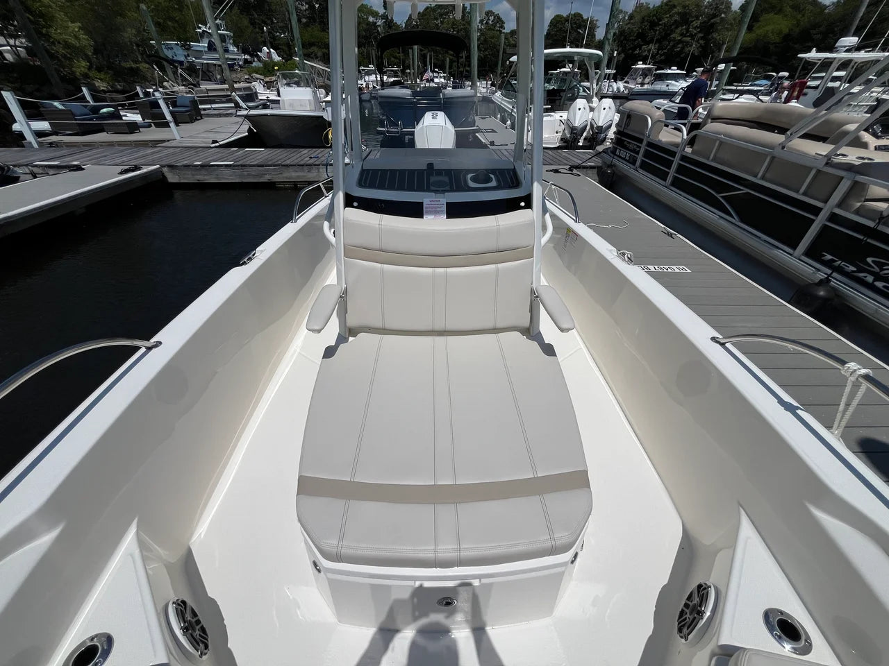 2026 Boston Whaler 250 Dauntless 25.0 feet, South Kingstown, Rhode Island #28