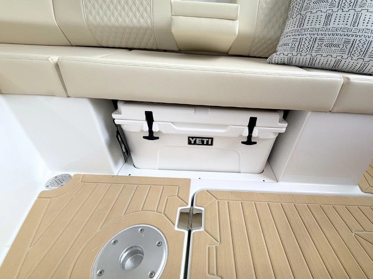 2026 Cruisers Yachts 34 GLS 34.0 feet, Lewisville, TX #42