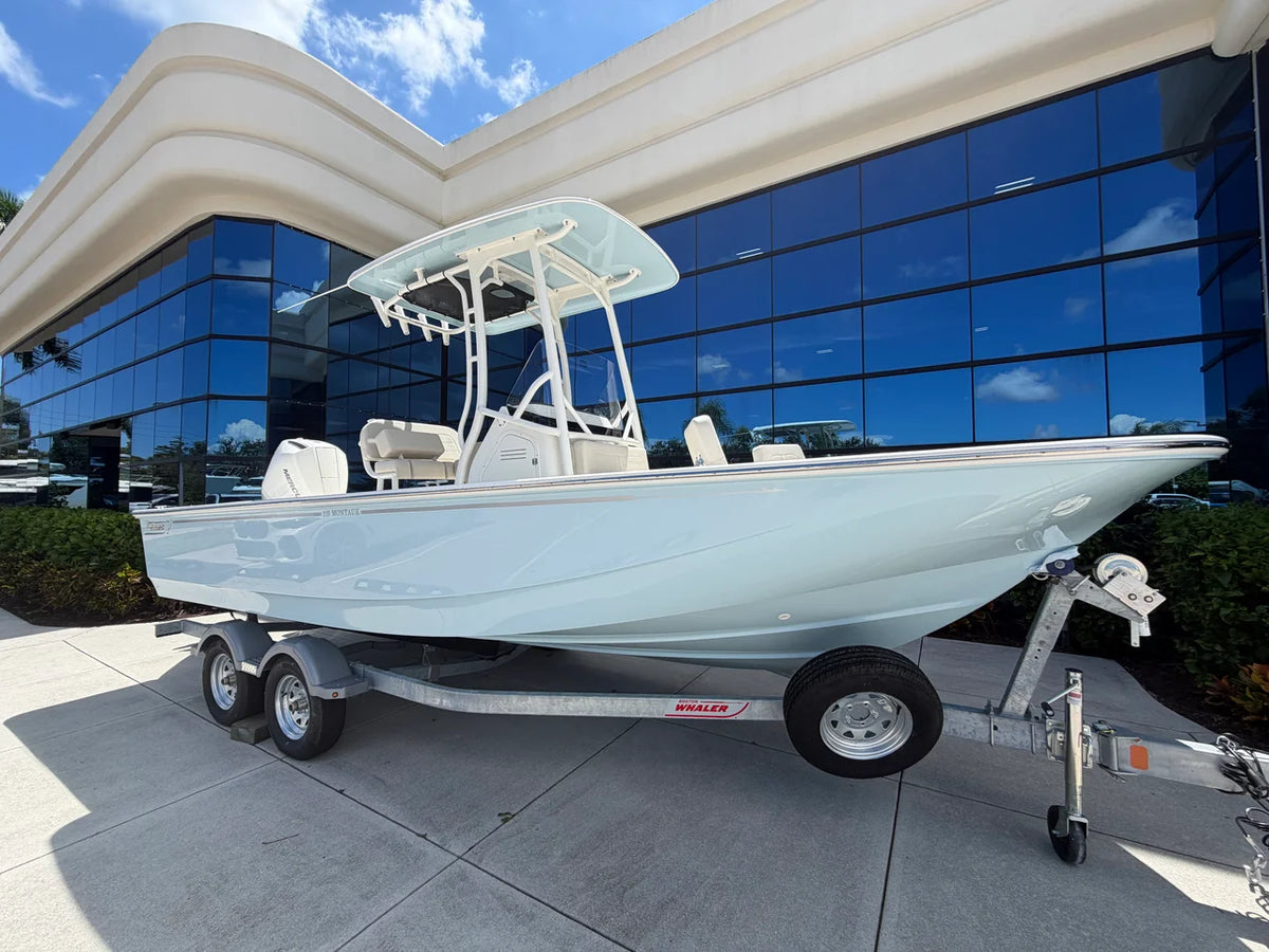 2027 Boston Whaler 210 Montauk 21.0 feet, Stuart, Florida #3