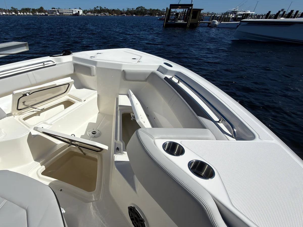 2027 Boston Whaler 330 Outrage 33.0 feet, Panama City, FL #12