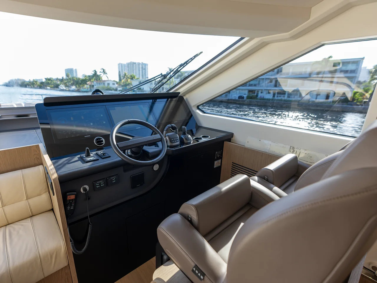 2027 Azimut Fly 82 82.0 feet, Pompano Beach, FL #52