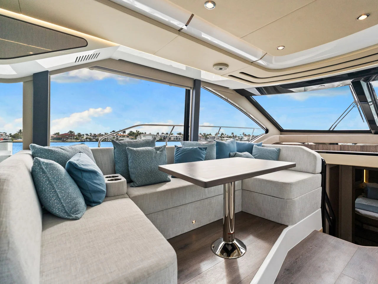2026 Cruisers Yachts 57 FLY 57.0 feet, Miami, FL #30