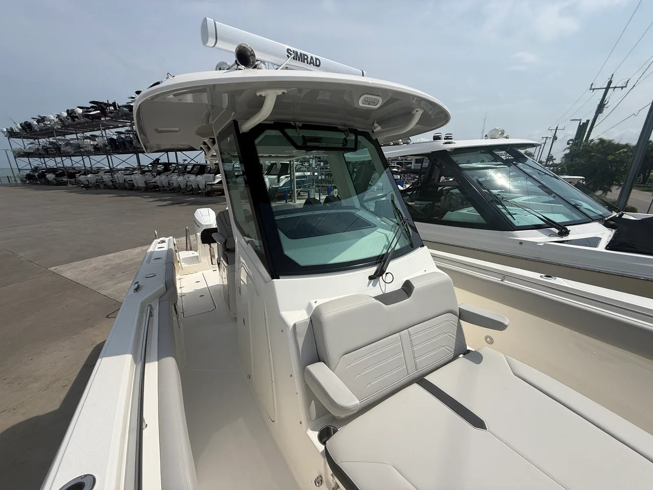 2026 Boston Whaler 330 Outrage 33.0 feet, Sarasota, FL #19