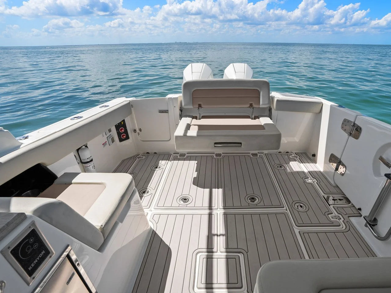 2022 Boston Whaler 280 VANTAGE 28.0 feet, St Petersburg, FL #53