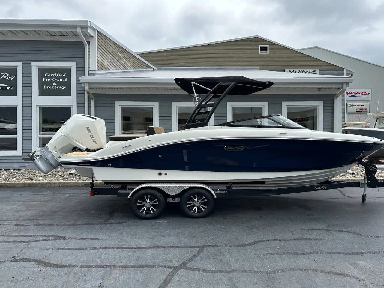 2027 Sea Ray SPX 210 Outboard 21.0 feet, Clearwater, Florida #1