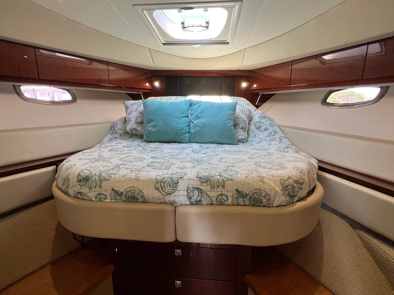 2015 Sea Ray 410 Sundancer 41.0 feet, Huntington, NY #94