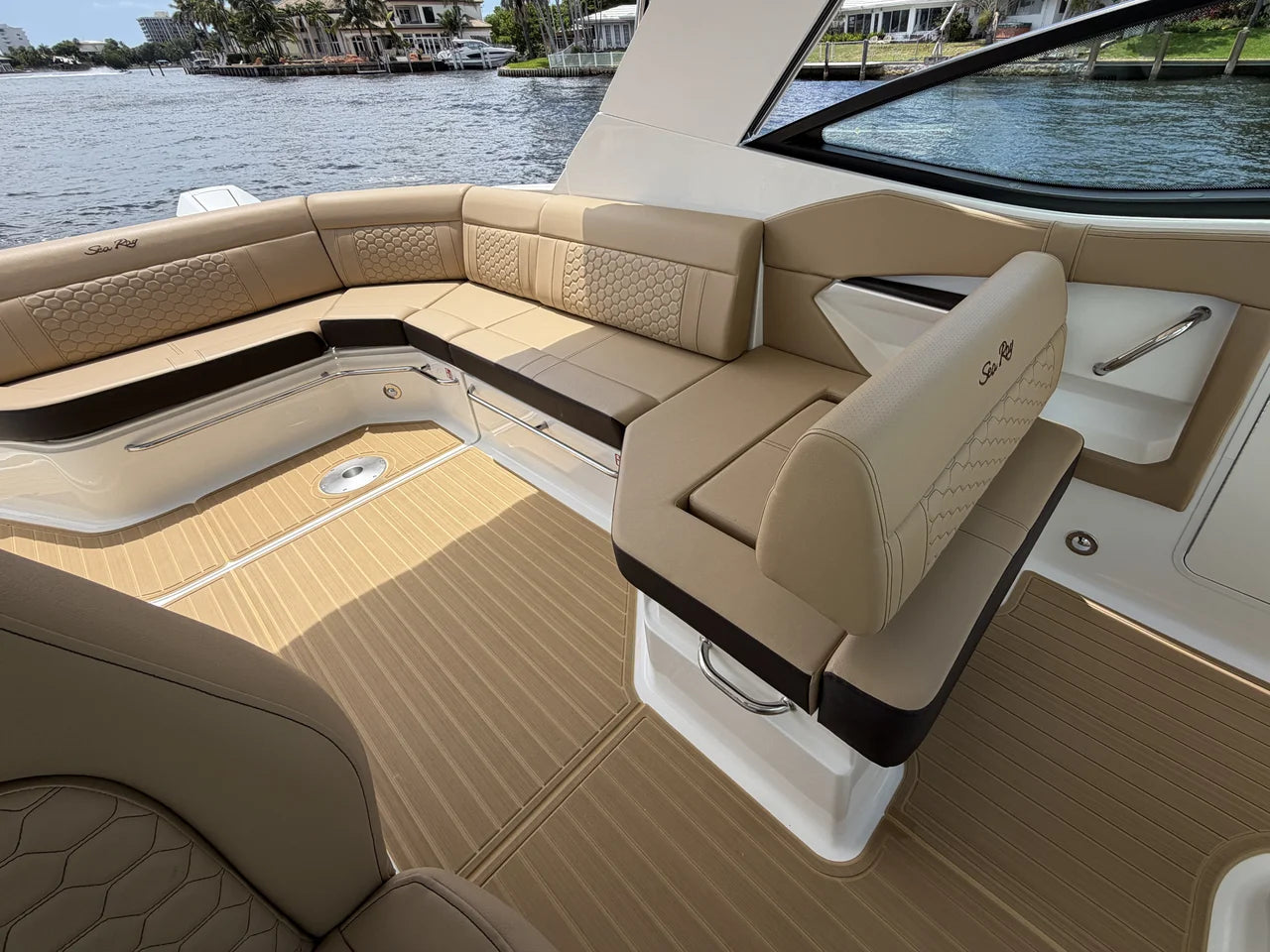 2026 Sea Ray Sundancer 320 Outboard 32.0 feet, Miami, FL #35