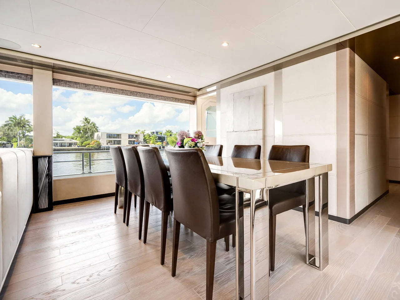 2025 Ocean Alexander 27R 88.0 feet, Fort Lauderdale, FL #27