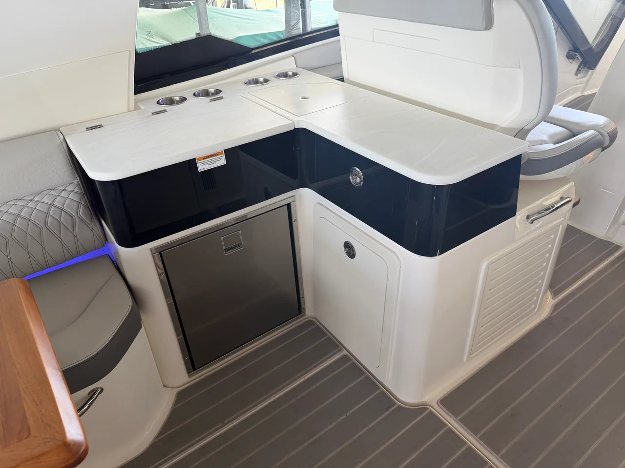 2023 Sea Ray 370 DA 37.0 feet, Lake Ozark, MO #8