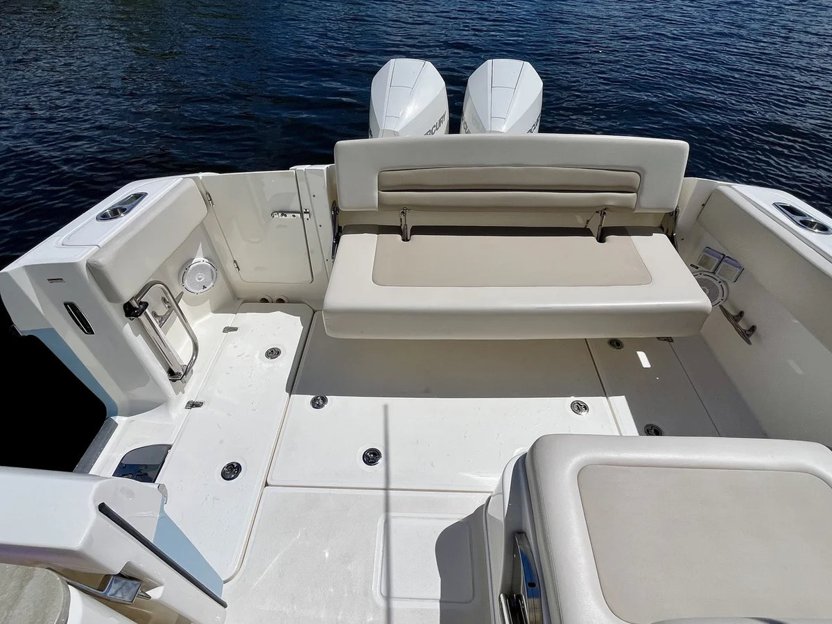 2022 Boston Whaler 320 VANTAGE 32.0 feet, Venice, Florida #24