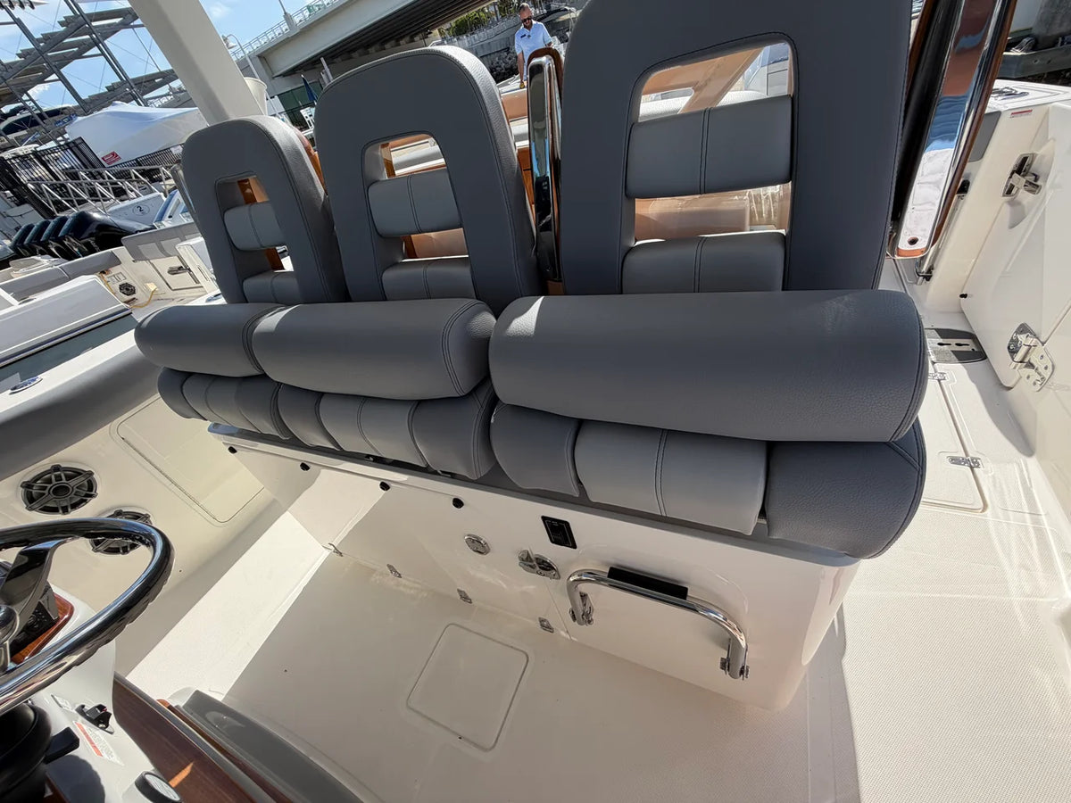 2026 Boston Whaler 380 Outrage 38.0 feet, Jupiter, Florida #29