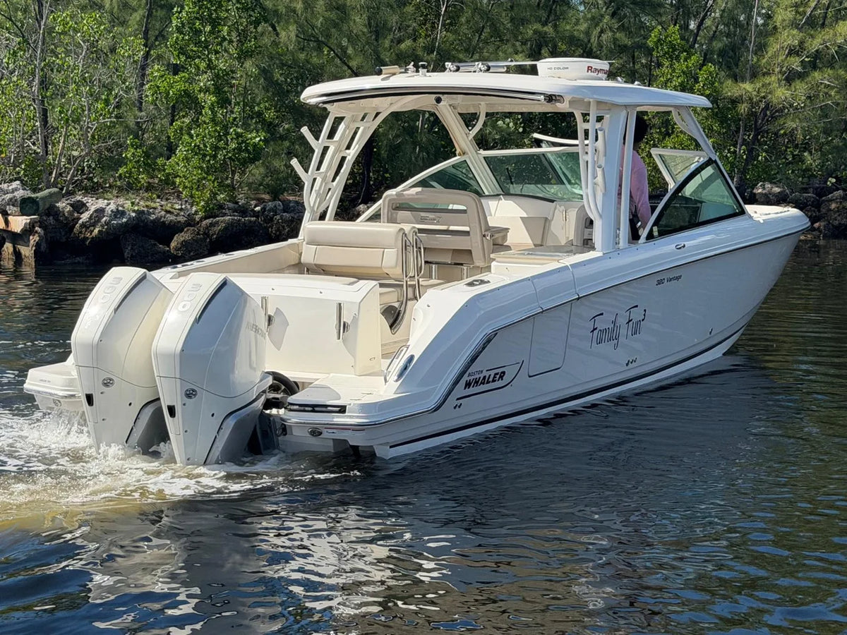 2021 Boston Whaler 320 VANTAGE 33.0 feet, Key Largo, FL #10