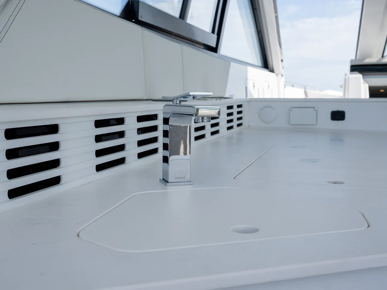 2026 Cruisers Yachts 42 GLS Outboard 42.0 feet, St. Petersburg, Florida #28