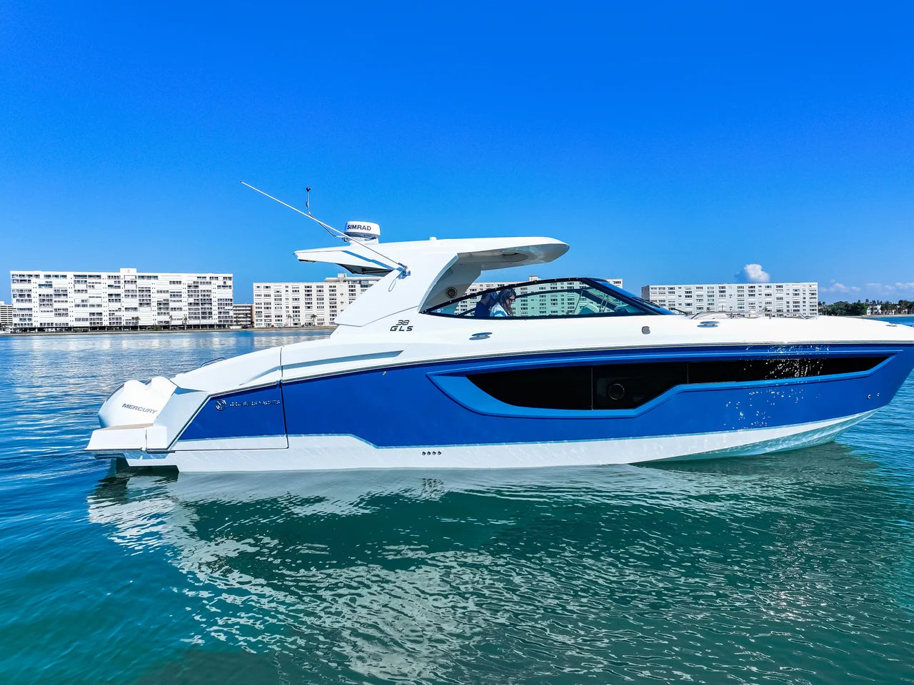 2026 Cruisers Yachts 38 GLS Outboard 38.0 feet, St Petersburg, FL #22
