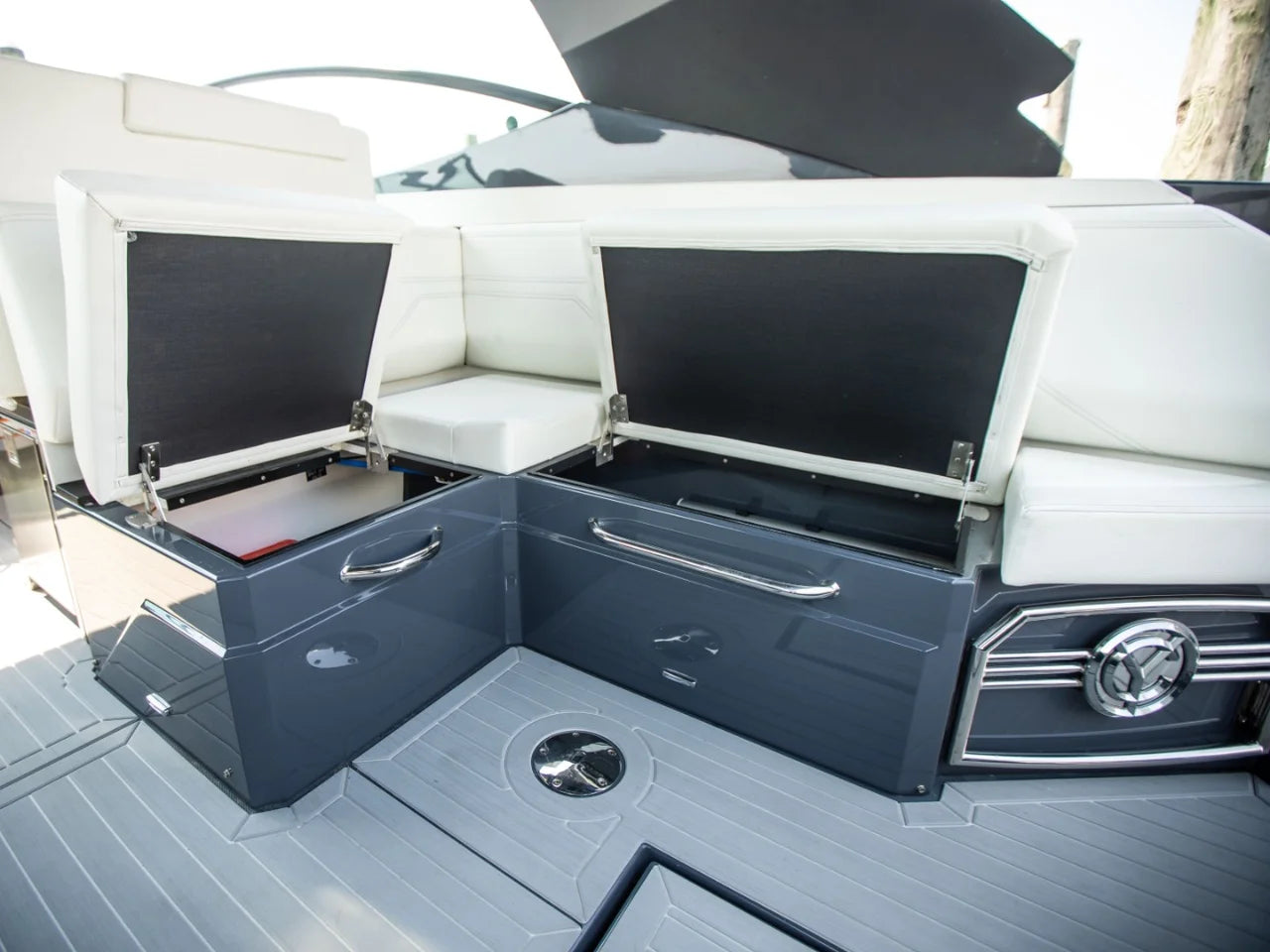 2024 Cruisers Yachts 38 GLS-OB SB 38.0 feet, Clearwater, Florida #29